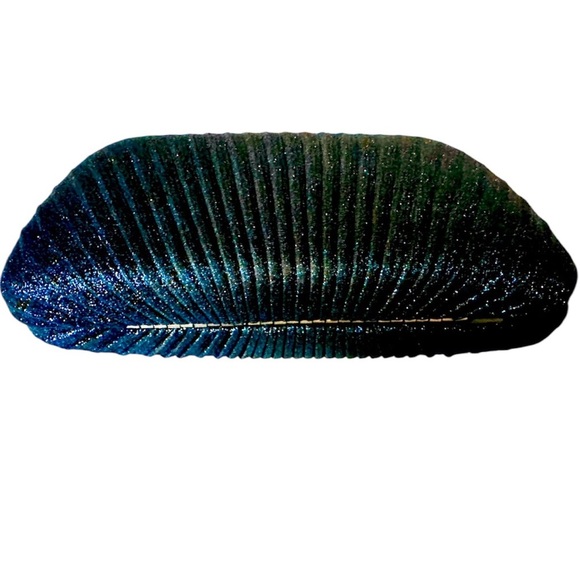 Starlet Clutch Navy/ Teal Shimmer Silver Accents and Chain - Picture 2 of 3